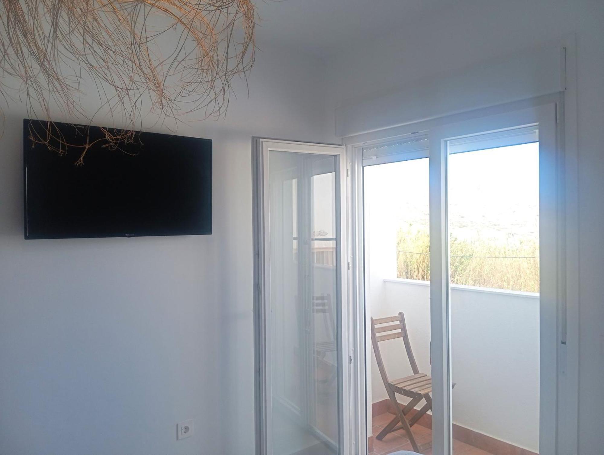 Hostal Casa Emilio Almeria Exterior photo